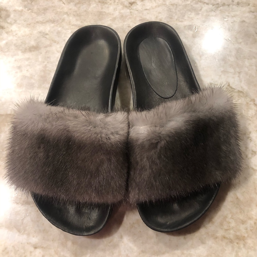 Grey and black fur slides sandals